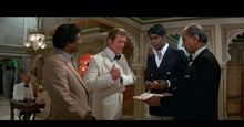 Charger l&#39;image dans la galerie, Billet de banque - Octopussy (James Bond) avec Roger Moore
