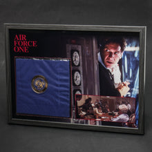 Charger l&#39;image dans la galerie, Serviette - Air Force One avec Harrison Ford
