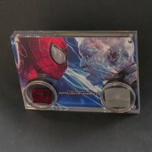 Charger l'image dans la galerie, Fragment de costume + Morceau de peau Electro - The Amazing Spider-Man 2