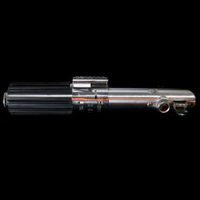 Charger l'image dans la galerie, Luke Skywalker ANH Lightsaber (réplique)