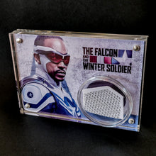 Charger l'image dans la galerie, Morceau de costume - Falcon et le Soldat de l'hiver (Série TV)