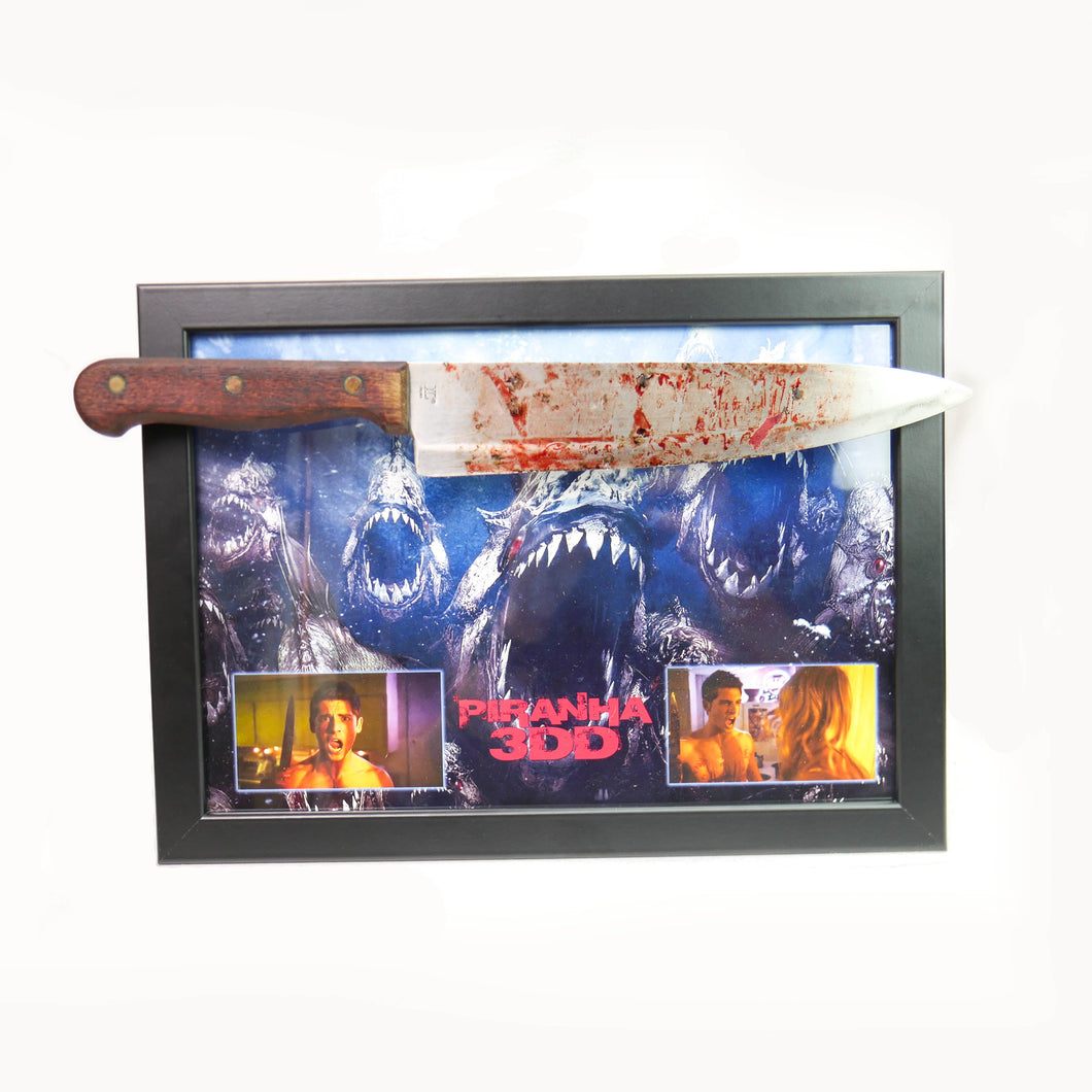 Couteau ensanglanté - Piranha 3DD avec Christopher Lloyd & David Hasselhoff